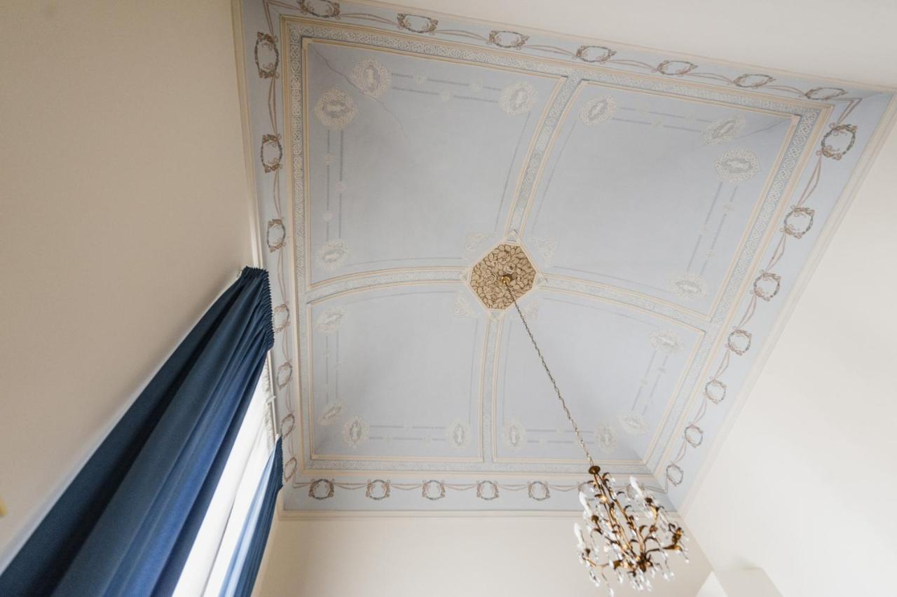 Grimaldi 8 Apartment By Wonderful Italy คาตาเนีย ภายนอก รูปภาพ